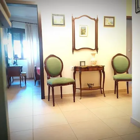 George's Villa Gjirokaster