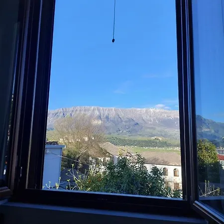 George's * Gjirokaster